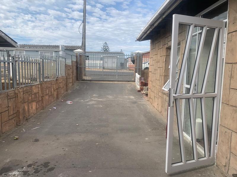 4 Bedroom Property for Sale in Ravensmead Western Cape